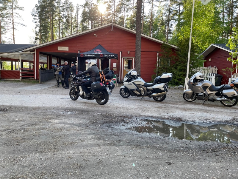 Klikkaamalla seuraava kuva