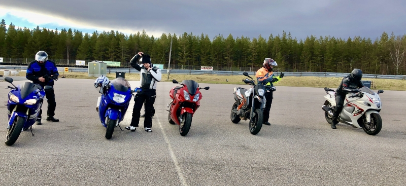 Klikkaamalla seuraava kuva
