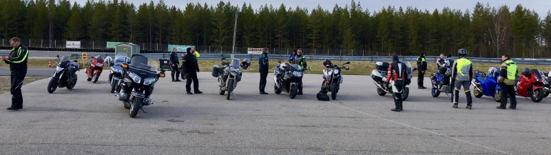 Klikkaamalla seuraava kuva