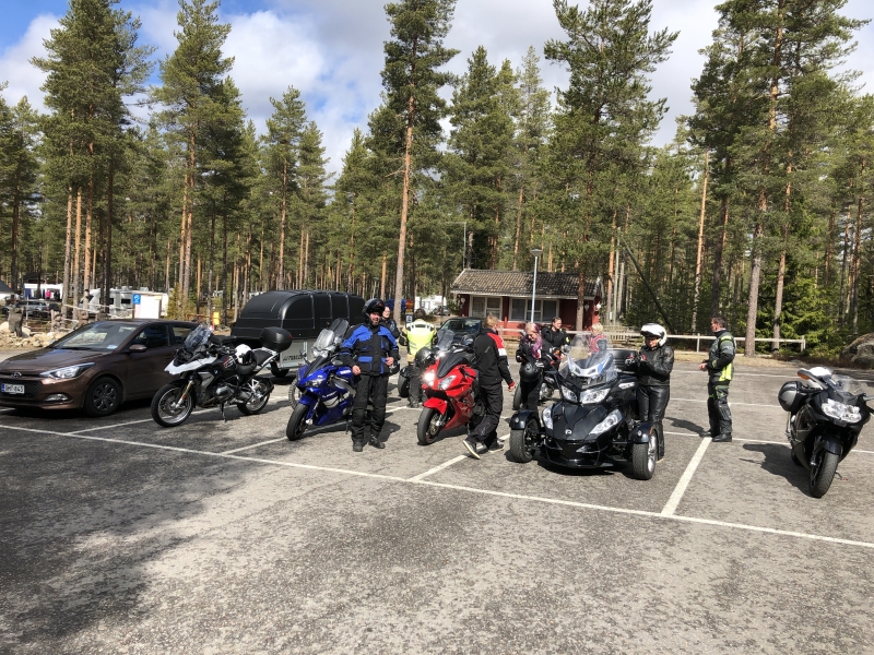 Klikkaamalla seuraava kuva
