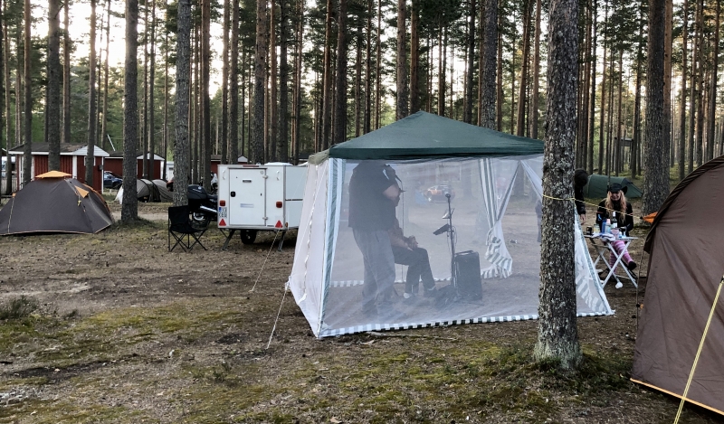 Klikkaamalla seuraava kuva